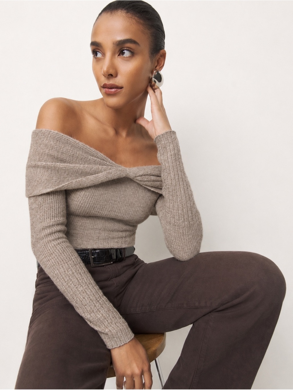 Reformation Florie Twist Front Alpaca Wool Off Shoulder Sweater Barley XL